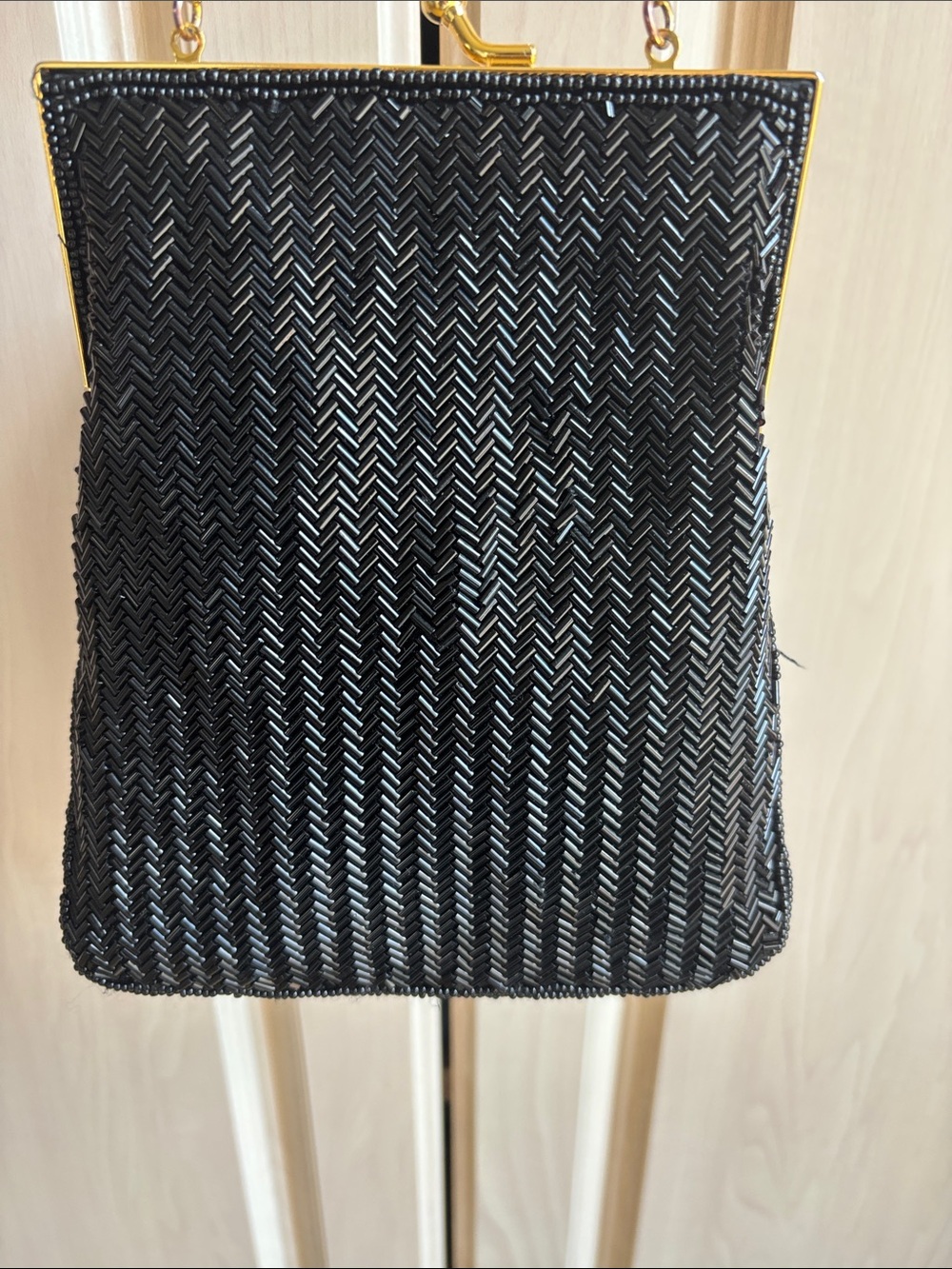 BloomingdalesBlack Chain-Strap Evening Bag kiss lock New - Picture 6 of 11